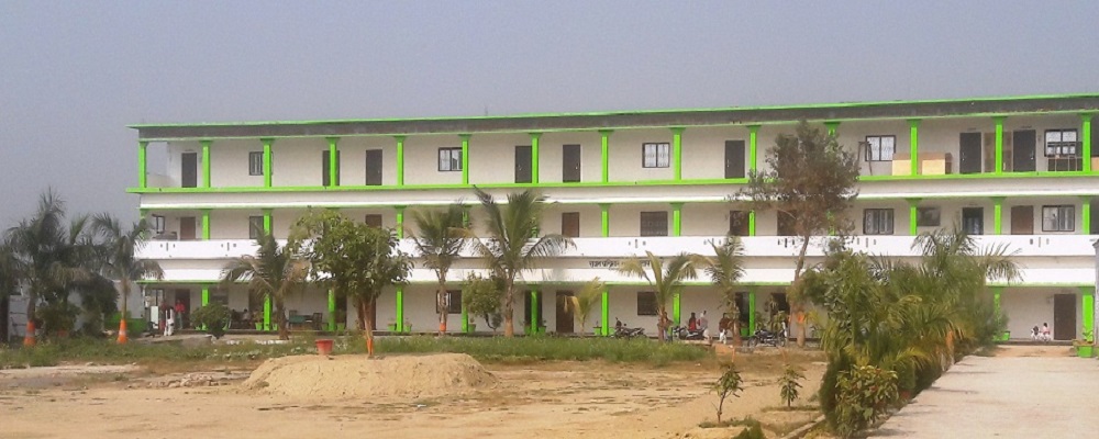 RAJAN CHANDRIKA MAHAVIDYALAYA, GULALSARAI, GAZIPUR (U.P.)	